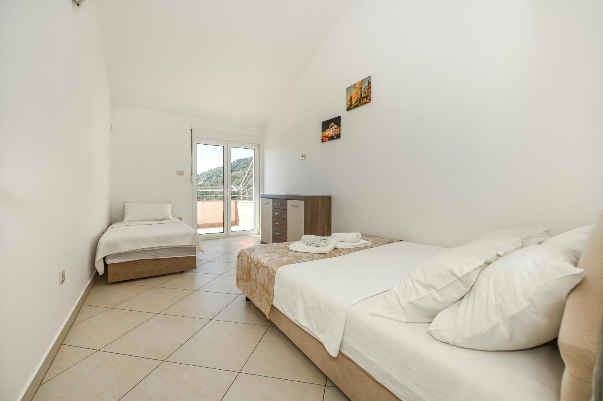 בודווה Villa Lux Rajovic מראה חיצוני תמונה
