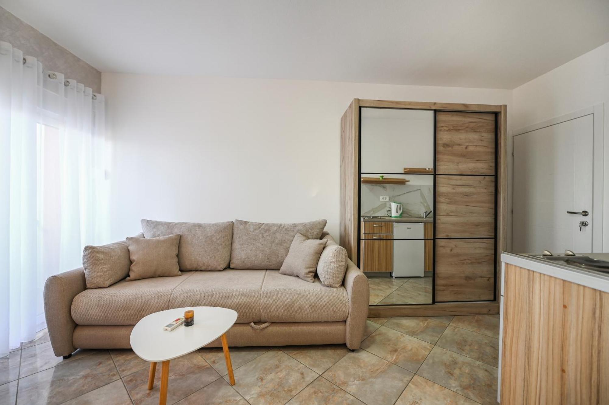 בודווה Villa Lux Rajovic מראה חיצוני תמונה