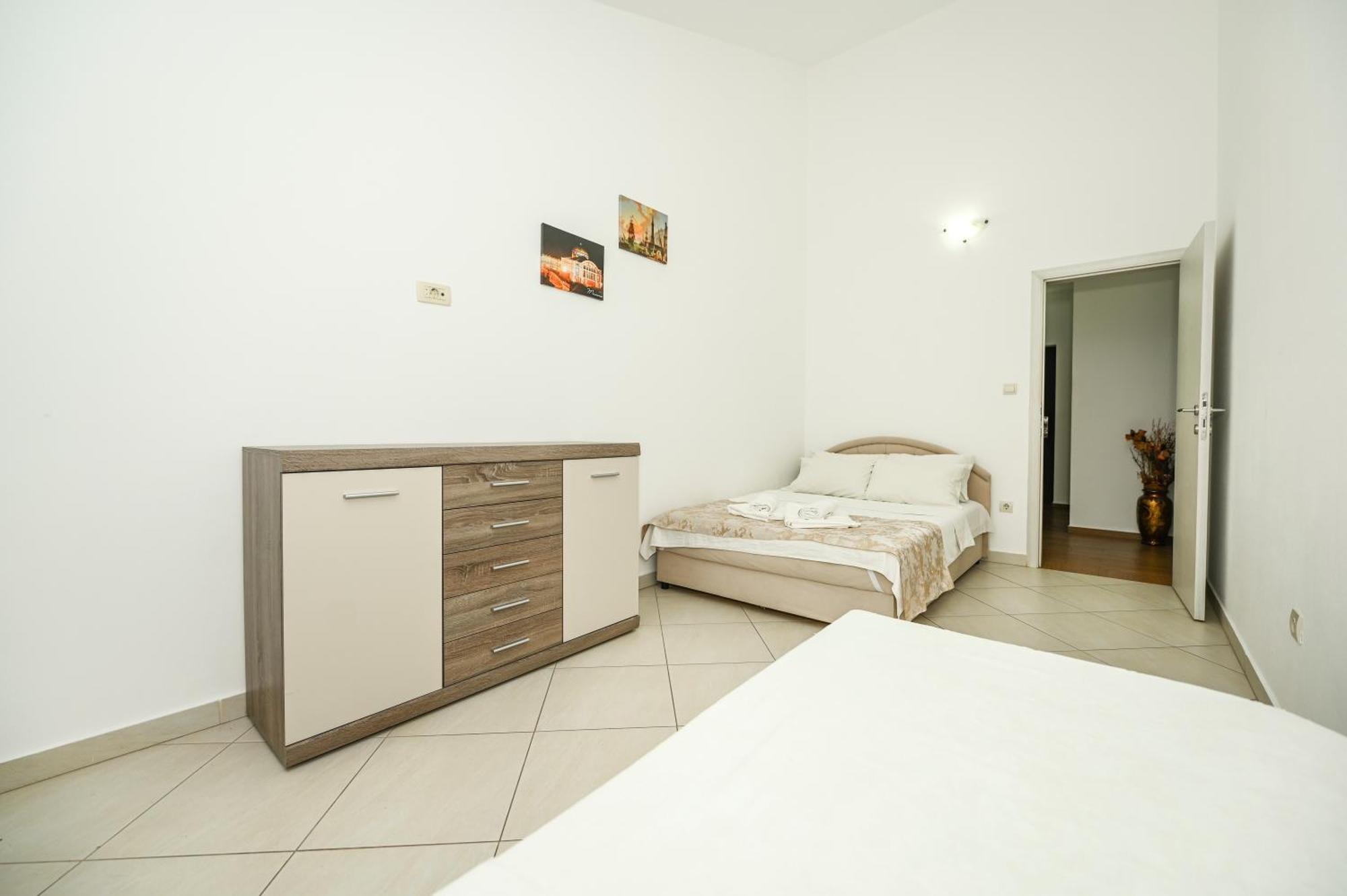 בודווה Villa Lux Rajovic מראה חיצוני תמונה
